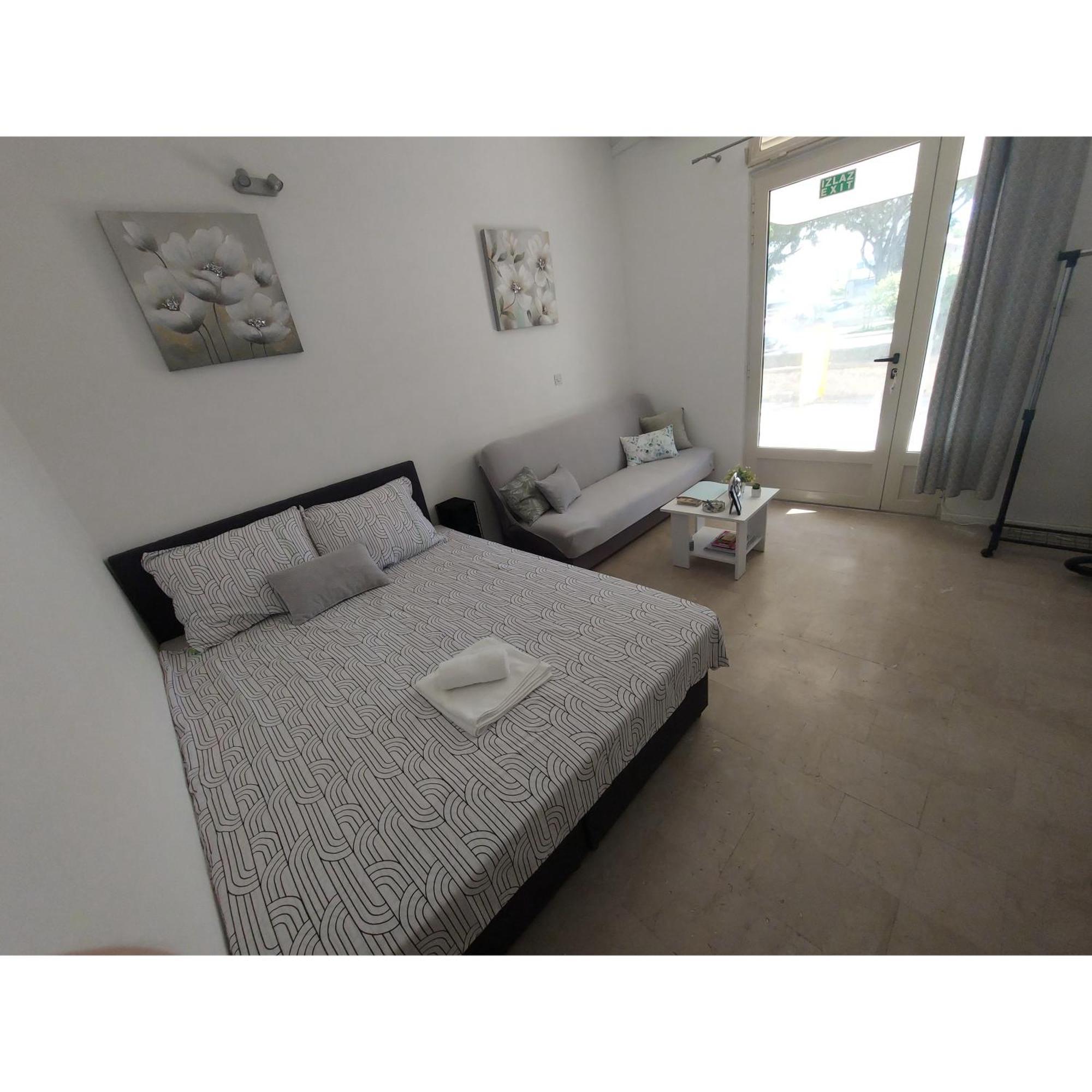 Studio Apartment Lee 斯普利特 外观 照片