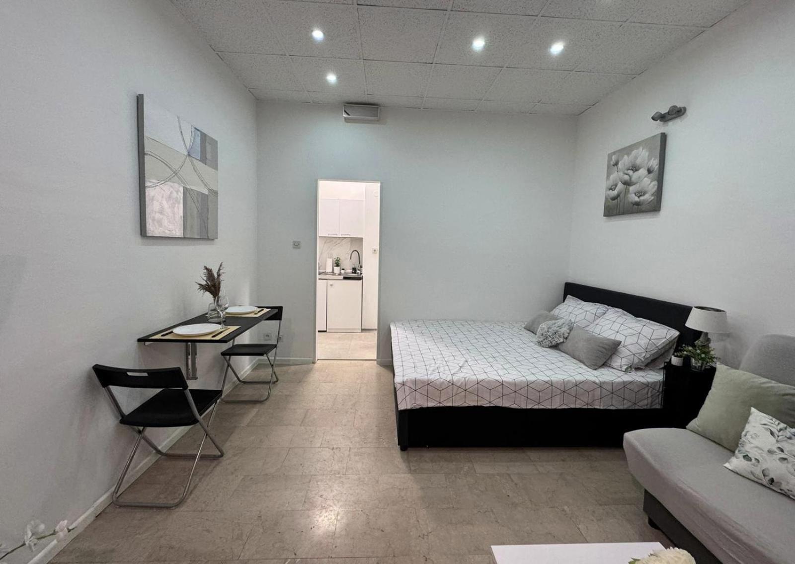 Studio Apartment Lee 斯普利特 外观 照片